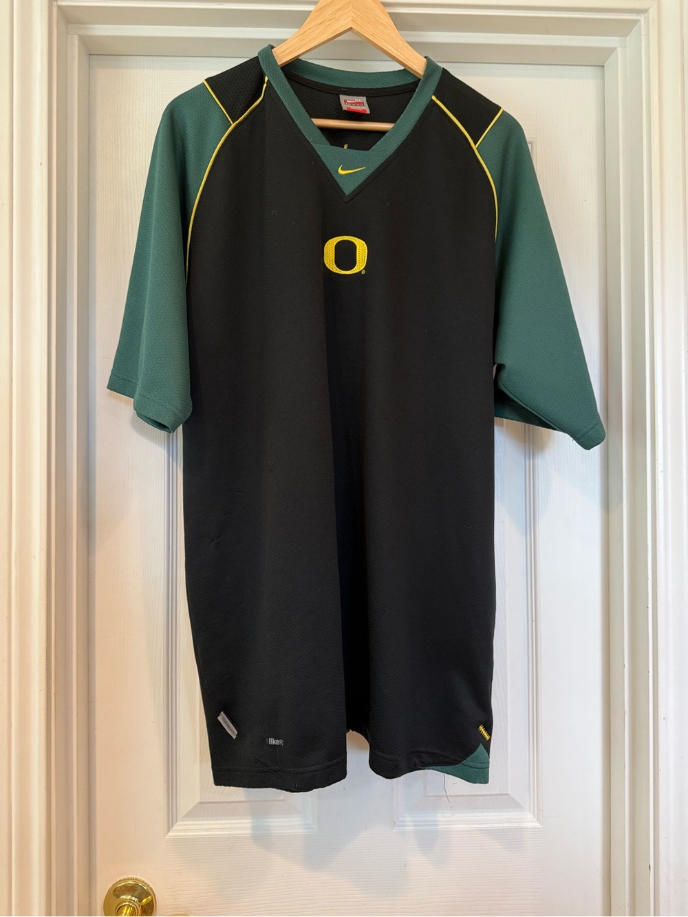 Nike Black & Green Oregon Ducks Short-Sleeve Athletic Jersey